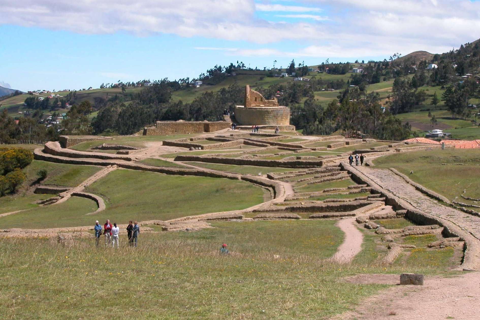 Viajar a Ecuador con WanderBus es sinónimo de vivir una experiencia inigualable