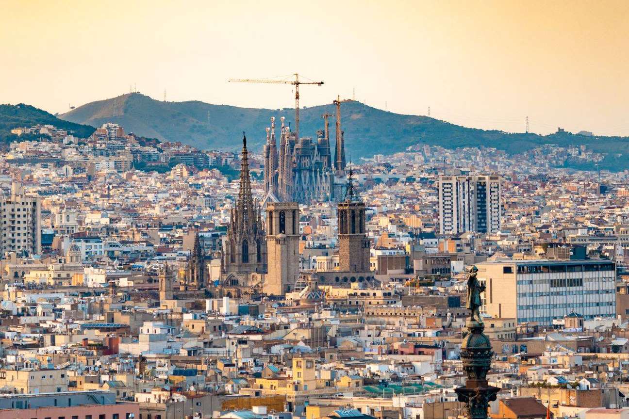 La energía nocturna de Barcelona; Clubs exclusivos, tardeo y más